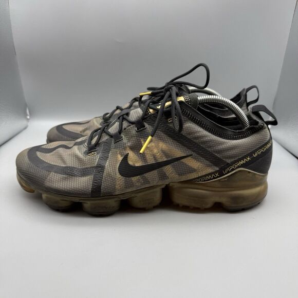 Nike Air Vapormax Shoes Mens Size 12 Black Gold AR6631-002 Running Sneakers main image 8